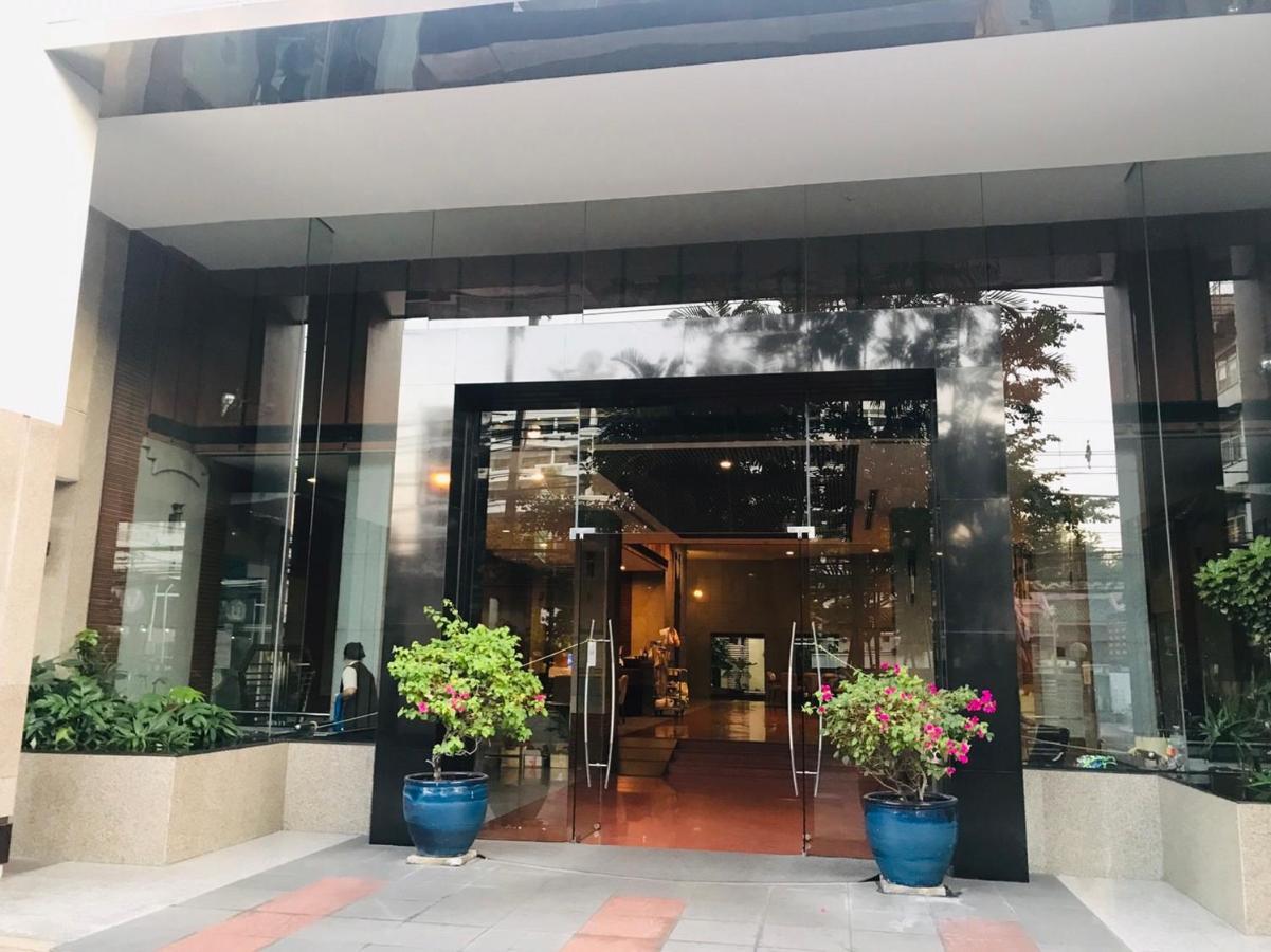 Harmony Family Room Bangkok Exterior foto